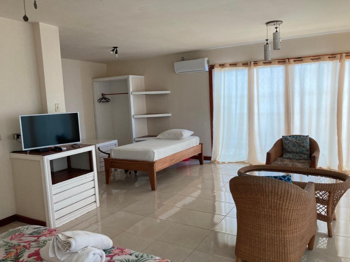 Hotel Los Balcones Over Seas Бокас Екстер'єр фото
